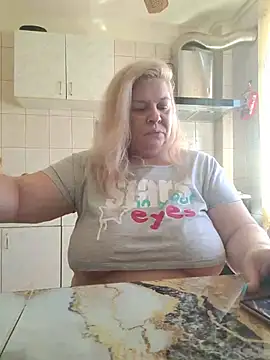 AriannaMilf Adlı Modelin Canlı XXX Sohbeti