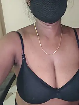 XXX chat uživo modela sivashree