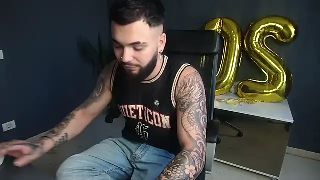 OscarWillss' Live XXX Chat