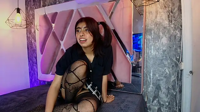 Онлайн чат XXX _Angel_dustt