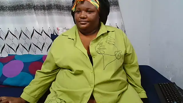 ChubbyBoobsxxx's Live XXX Chat