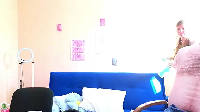 Chatroom XXX en direct de Mirabelle_Velvet