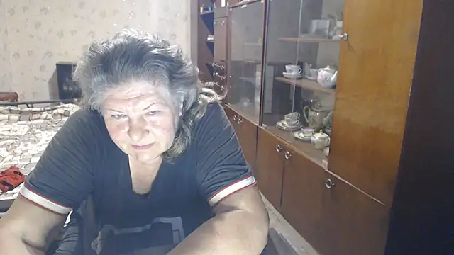 צ'אט XXX בשידור חי של HotLusi