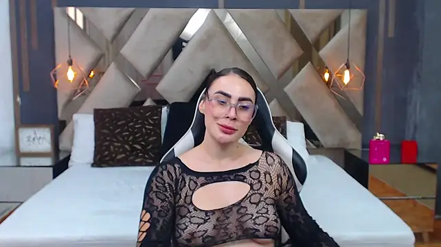 MartinaaFit's Live XXX Chat