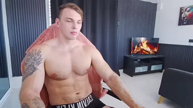 YourHotGreg XXX чат на живо