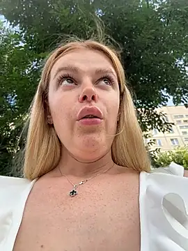 دردشة HarrietDart الجنسية المباشرة