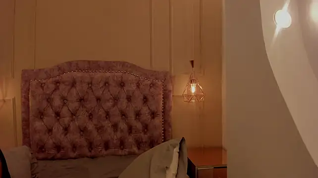 Charlie___Musk XXX чат на живо