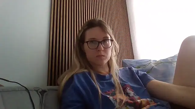 Jugira Live XXX-Chat