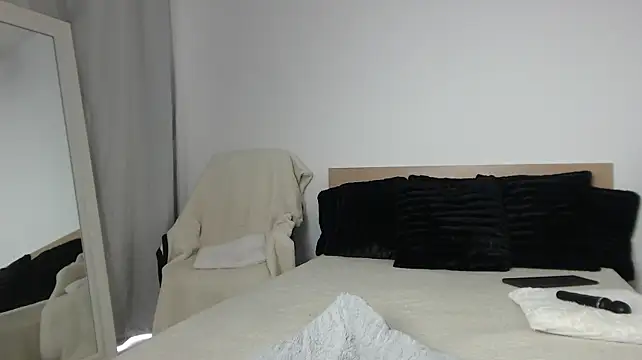 Chat XXX en directo de Layla23a