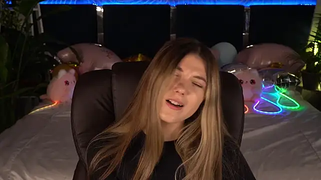 Lissaa_Moon élő XXX-chatje