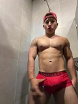 Horny_nick19 Adlı Modelin Canlı XXX Sohbeti