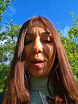 LeticiaWoods' Live XXX Chat
