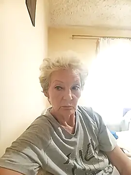 Chat +18 de Calypso-Loove ao vivo
