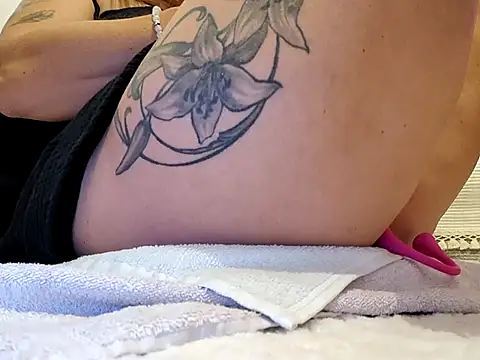 XXX chat uživo modela sweethotmilf888