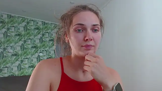Olivia_shine Adlı Modelin Canlı XXX Sohbeti