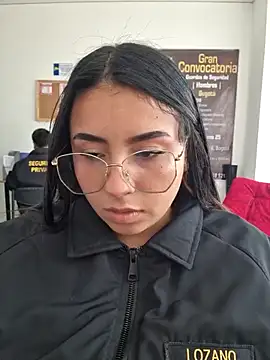 צ'אט XXX בשידור חי של Angela__05