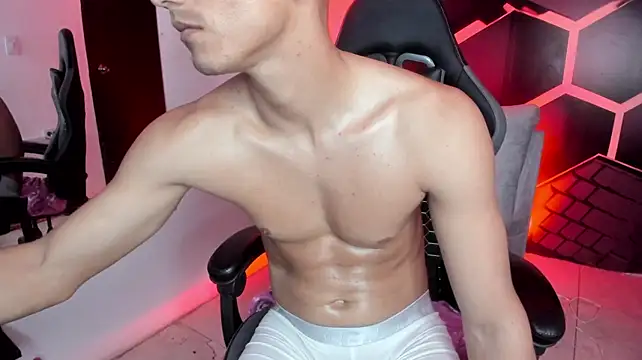 CristianPrimeのライブXXXチャット