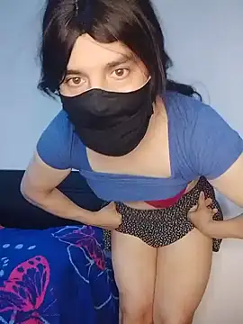 Banouti_23 Adlı Modelin Canlı XXX Sohbeti
