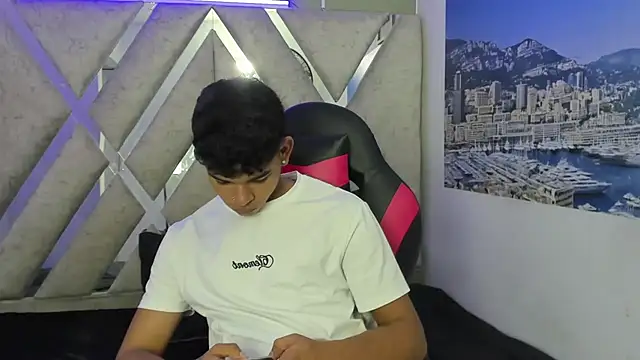 nova_mitchell7: απευθείας συνομιλία ΧΧΧ
