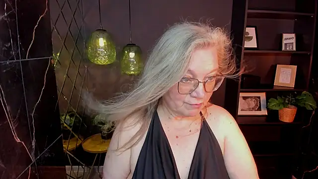 NataliMellow 现场XXX聊天