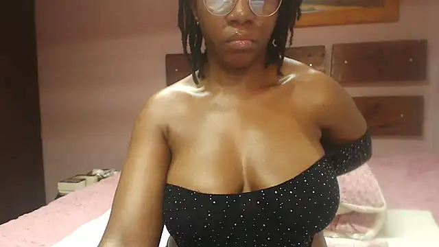 EmeraldDreams Live XXX-Chat