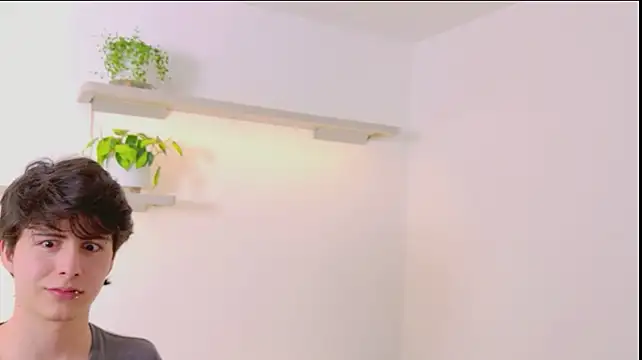 JeyboiXO Show Webcam