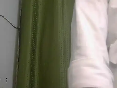 عرض كام Stubborndesiboy