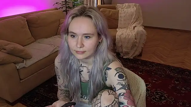 Chat +18 de m1lless ao vivo