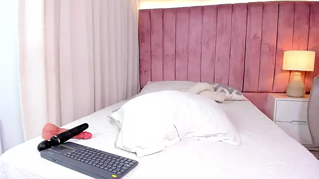 Chatroom XXX en direct de Elizabeth_rochee