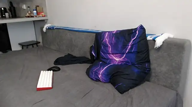 Student_Oliver Live XXX Chat