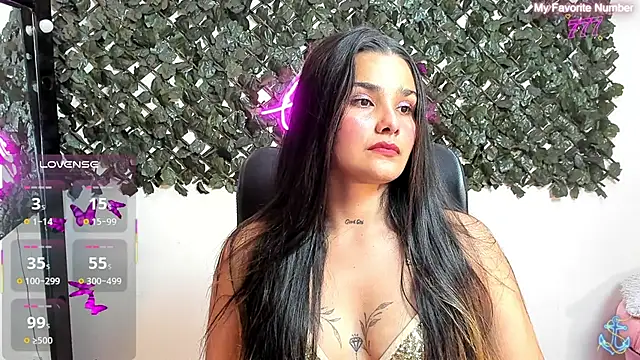DestinyHills Chat XXX in diretta