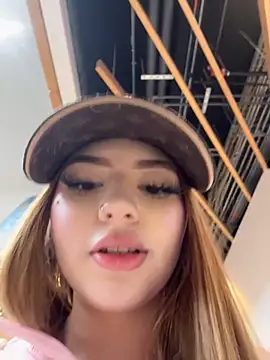 ChloeCollins__ – Live XXX-chat
