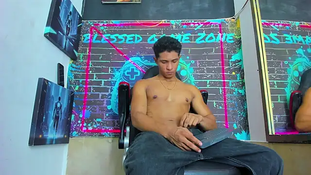 Yoel_Blessed Live XXX Chat