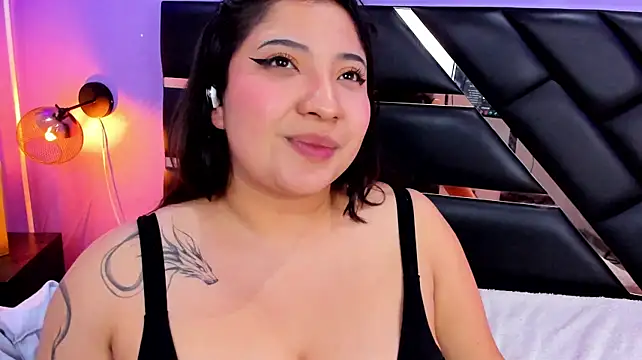 Chat +18 de Emma_monserrat ao vivo