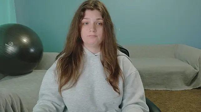 XXX chat uživo modela TreeJeanne