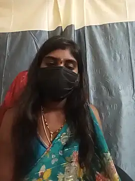 دردشة Keerthi_143 الجنسية المباشرة