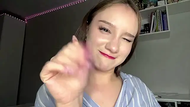 DonetteAlaya Live XXX-Chat