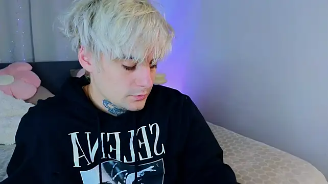 drillfi11 Chat XXX live