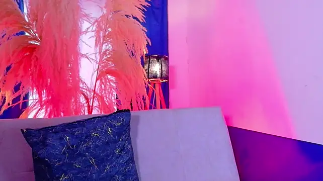 nathalia_correa XXX чат на живо