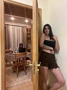 Chat +18 de RussianGirls_ ao vivo