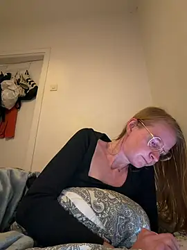 jannis1992 现场XXX聊天