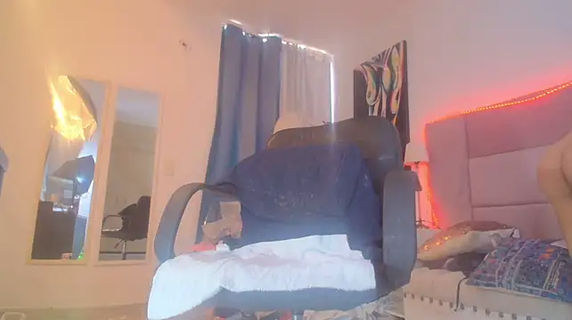 lizzy_squirtのライブXXXチャット