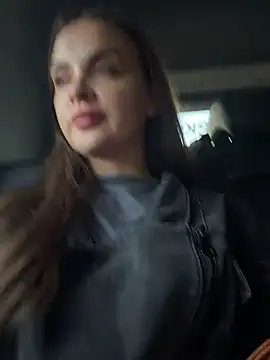 KristiRich Adlı Modelin Canlı XXX Sohbeti