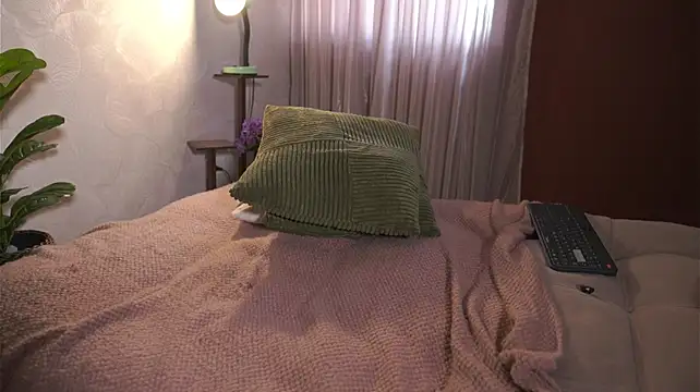 HannahEvanss Adlı Modelin Canlı XXX Sohbeti