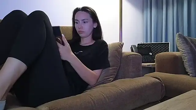EvaSmith77777 XXX чат на живо
