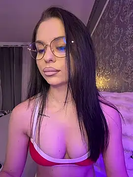 Czat XXX na żywo – Olivia_Noor