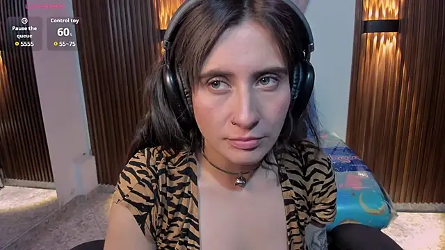 nina_daft Chat XXX live