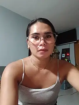 Chat XXX Live PlayWithLesley_Xx