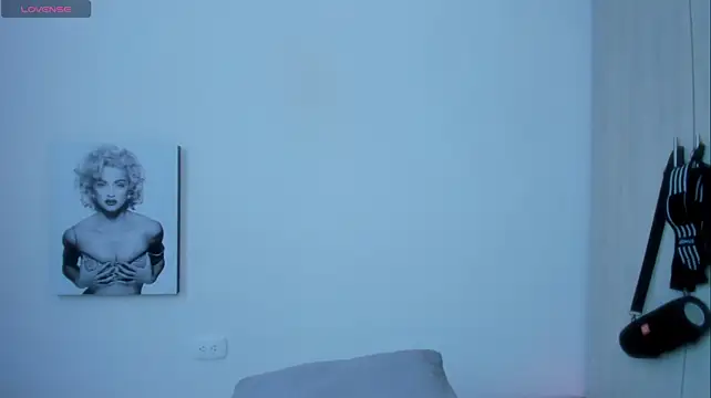 Živý XXX chat Millie_bobby