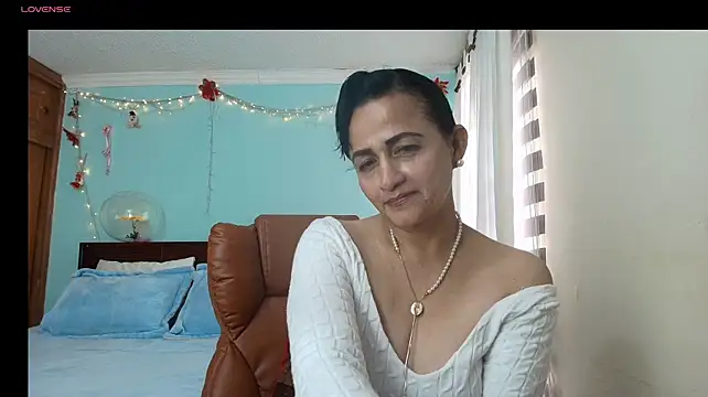 Živý XXX chat ISABEEL_SOFIA01